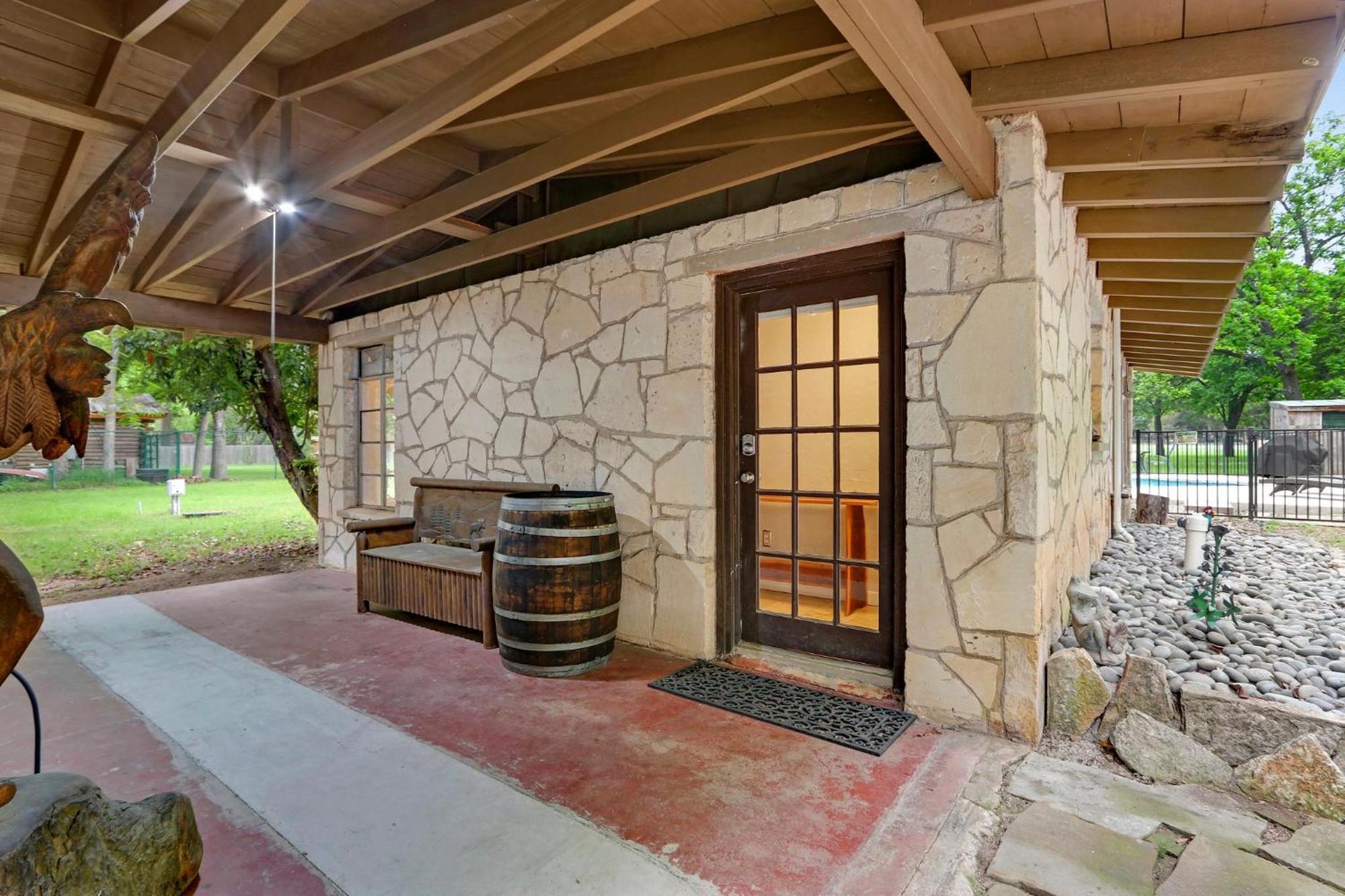 Rock House On Cypress Creek Villa Wimberley Kültér fotó